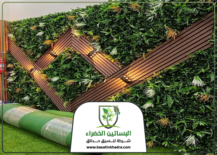 تركيب عشب جداري غرب الرياض